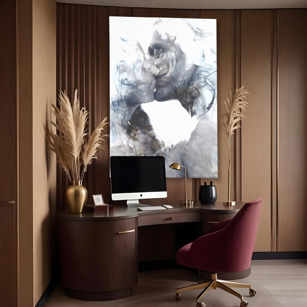 Tablou canvas cu tablou canvas cu siluete in fum, fara rama, pe sasiu de lemn, pe perete intr-un birou